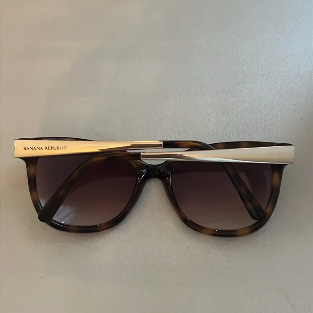 Banana Republic Hannah/S 0V08 Dark Havana YY Brown Gradient Lens Sunglasses